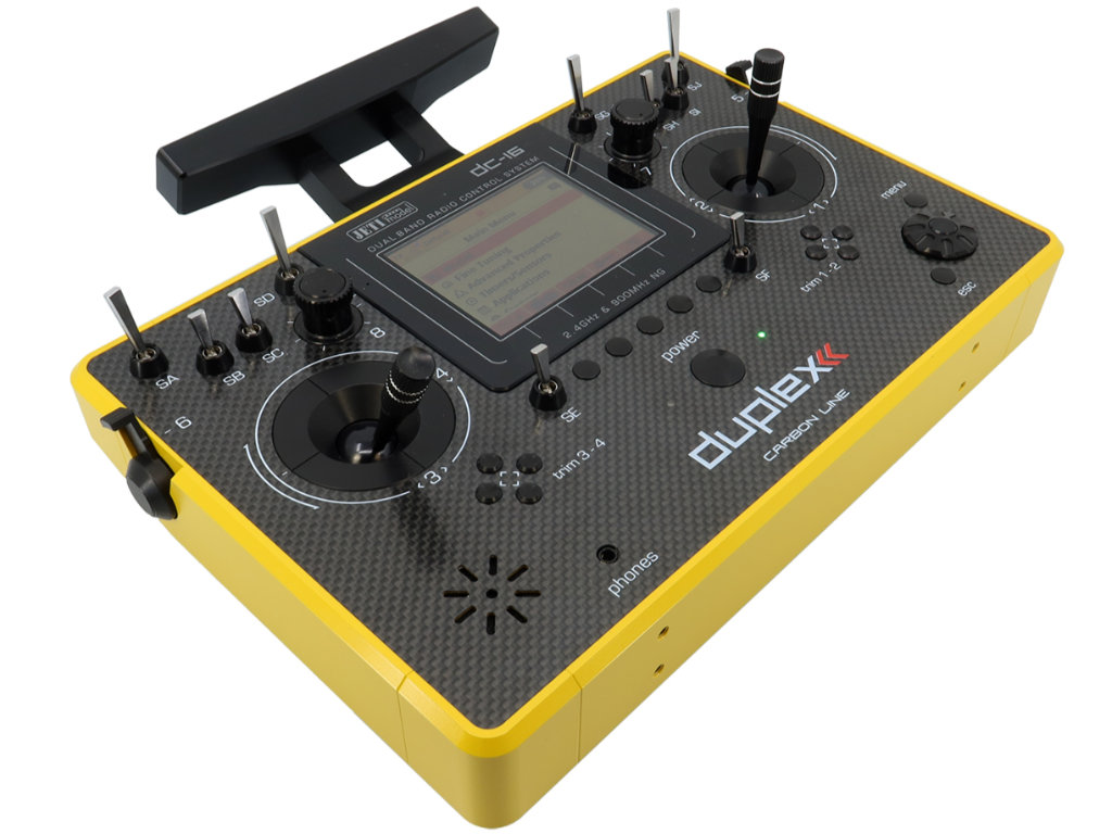 dc16_carbonyellow_01.jpg
